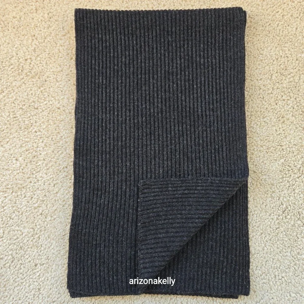 NWOT Extra Fine Merino Wool Scarf Italian Yarn Charcoal Grey Ribbed